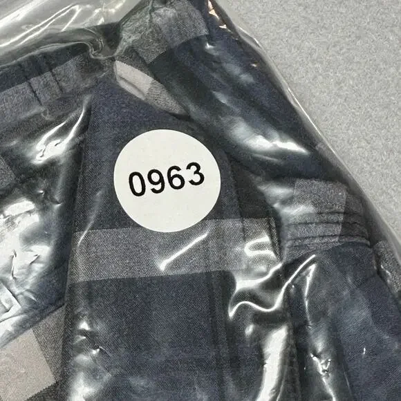 Lee Shirt Mens Large Blue White Plaid Button Down Everyday Classic Timeless Top - Picture 9 of 9